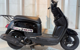 YAMAHA CUXI 100 Fi C1DW