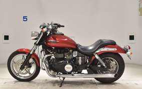 TRIUMPH SPEEDMASTER 2011