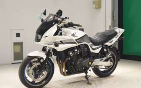 HONDA CB400 SUPER BOLDOR VTEC 2010 NC42