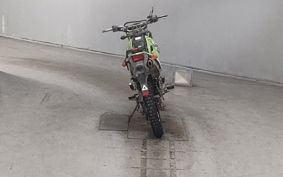 KAWASAKI KLX125 LX125C