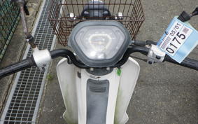 HONDA C50 SUPER CUB AA04