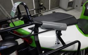 KAWASAKI NINJA ZX-7R 1999