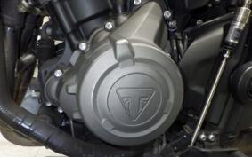 TRIUMPH TRIDENT 660 2021