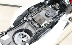 BMW F800GT 2014 0B03