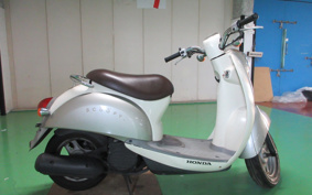HONDA CREA SCOOPY AF55
