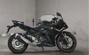 SUZUKI GSX250 R DN11A