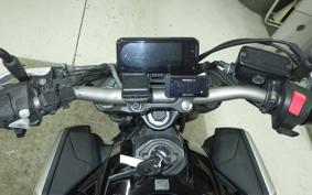 HONDA CB650R 2019 RH03