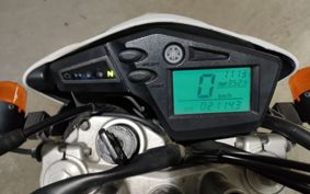 YAMAHA SEROW 250 DG17J