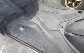 YAMAHA CYGNUS 125 XSR 3 SED8J