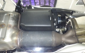 TRIUMPH TRIDENT 660 2024