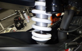 KTM 1290 SUPER DUKE R 2016