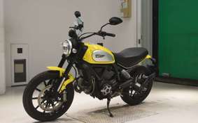 DUCATI SCRAMBLER ICON 2016