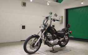 YAMAHA VIRAGO 250 2003 3DM