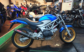 HONDA VTR 250 MC33