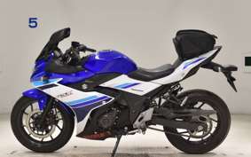 SUZUKI GSX250 R