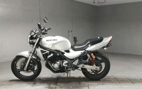 SUZUKI GSX250 ZR250C