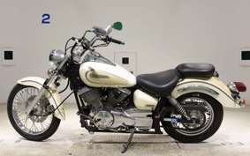 YAMAHA DRAGSTAR 250 VG02J