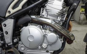 YAMAHA TRICKER DG10J
