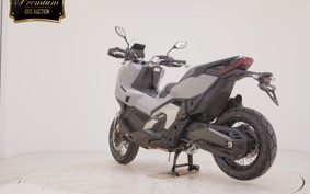 HONDA X-ADV 750 2026 RH21