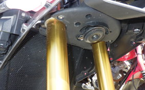 APRILIA CAPONORD 1200 2015