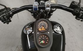 HARLEY  HARLEY FXDLS1800 GS8