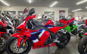 HONDA CBR600RR 2021 PC40