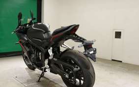 HONDA CBR650R E-Clutch 2026 RH17