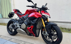 DUCATI STREET FIGHTER V4S 2025 7F00