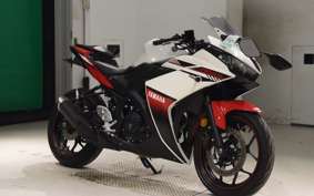 YAMAHA YZF-R25 2018 RG10J