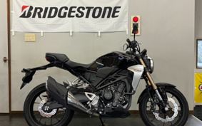 HONDA CB250R MC52