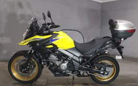 SUZUKI DL650 ( V-Strom 650 ) 2023 C733M