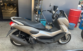 YAMAHA N-MAX SE86J
