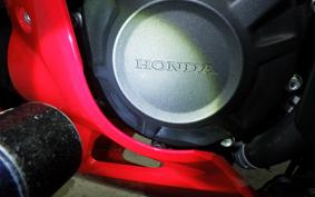 HONDA CBR650R E-Clutch 2025 RH17