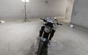 HONDA CB650R E-Clutch RH17