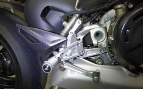 DUCATI STREETFIGHTER V4 SP 2022