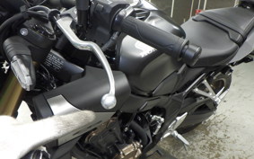 HONDA CB650R E-Clutch 2025 RH17