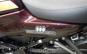 KAWASAKI Z900RS 2025 ZR900K
