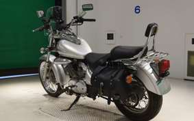 SUZUKI INTRUDER 250 LC