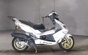 PGO G-MAX125 ..