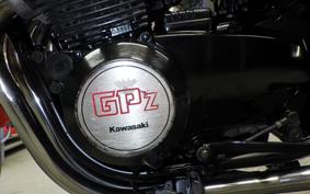 KAWASAKI GPZ400 2025