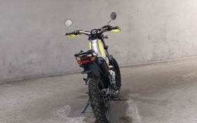 YAMAHA TORITSU CAR DG10J