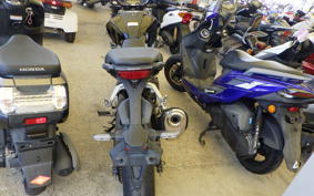 HONDA CB250R MC52