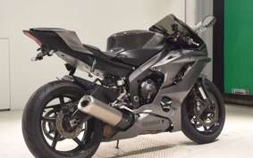 YAMAHA YZF-R6 2019