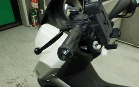 YAMAHA N-MAX SE86J
