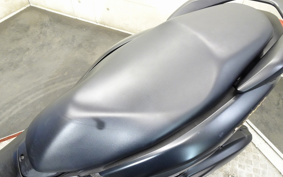 YAMAHA N-MAX SEG6J
