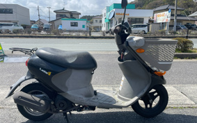 SUZUKI LETS4