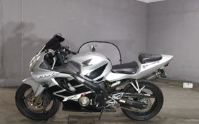 HONDA CBR600F PC35