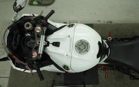 KAWASAKI ZX 10 NINJA R 2012