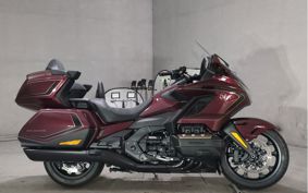 HONDA GL1800 TOUR DCT 2025 SC79