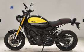 YAMAHA XSR900 1998 RN56J